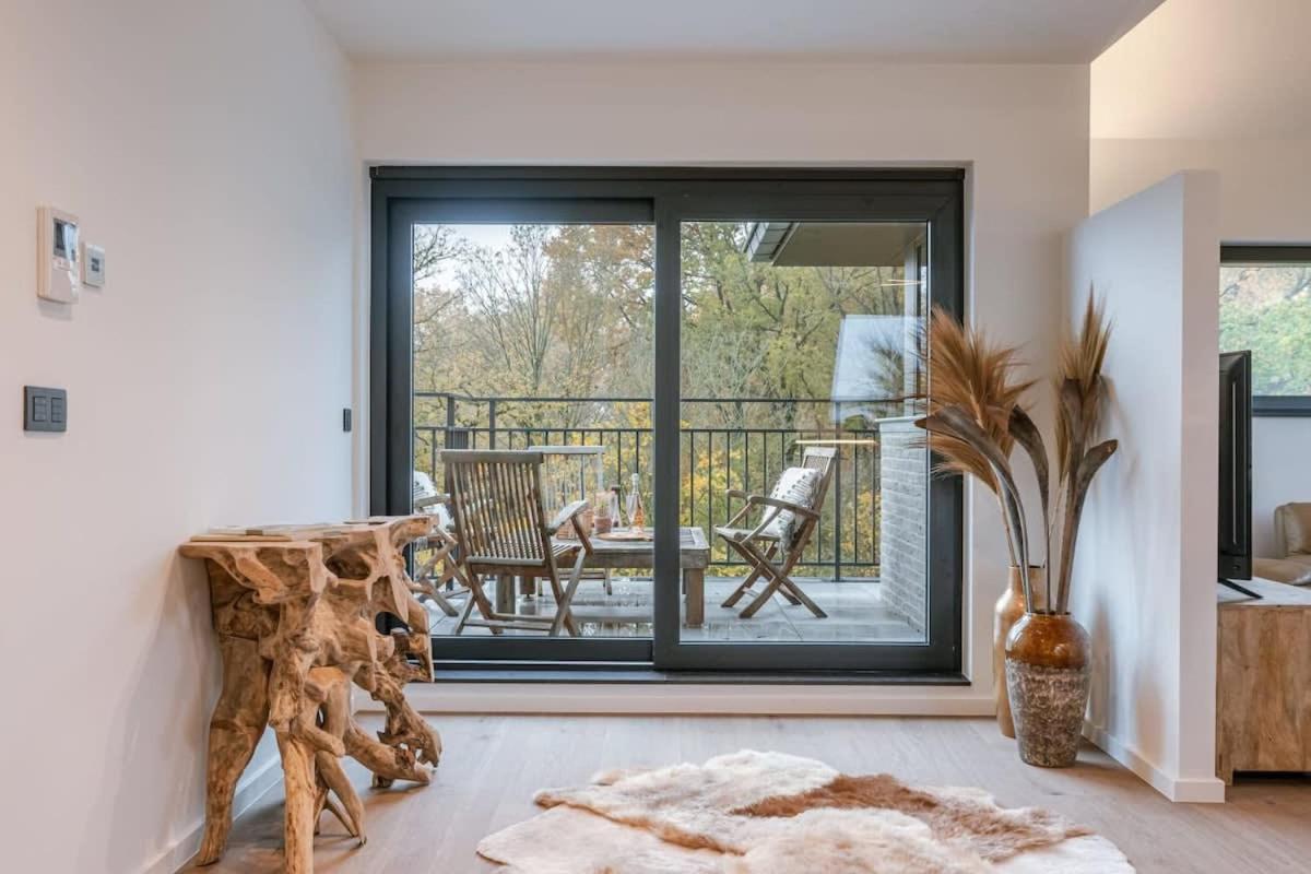 בירנם Huswell - Luxurious Apartment With Parking מראה חיצוני תמונה